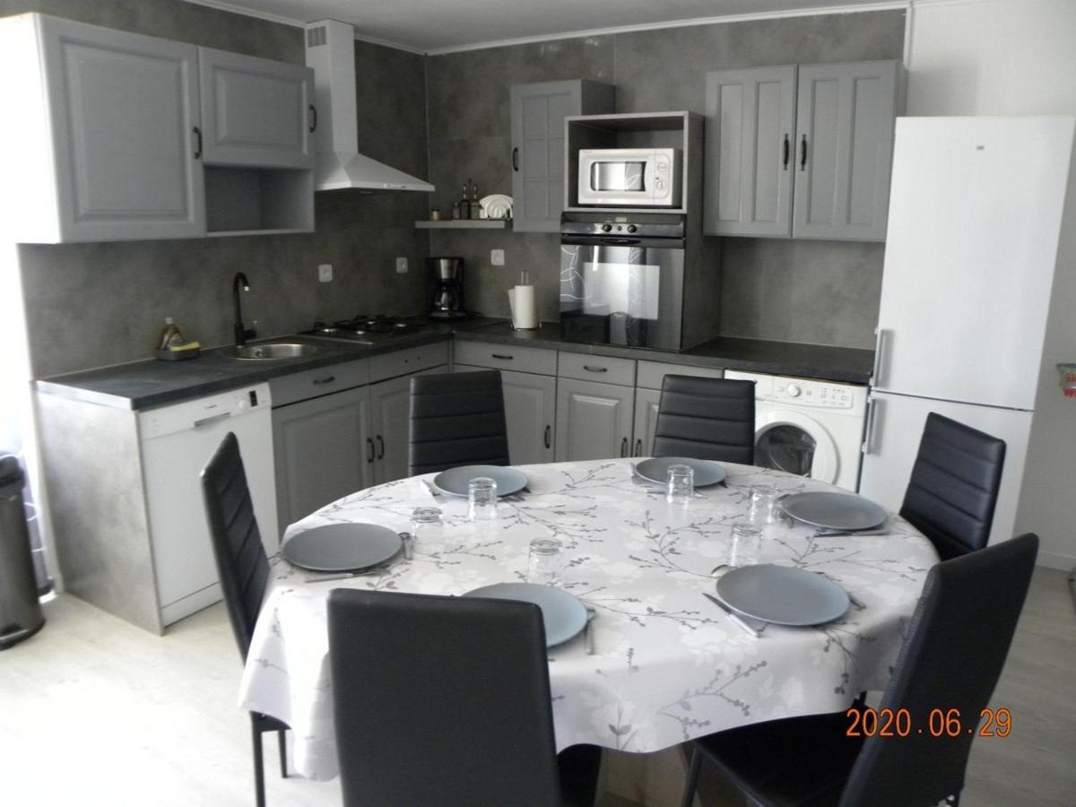 Gite Du Puits Apartment Laives Exterior photo